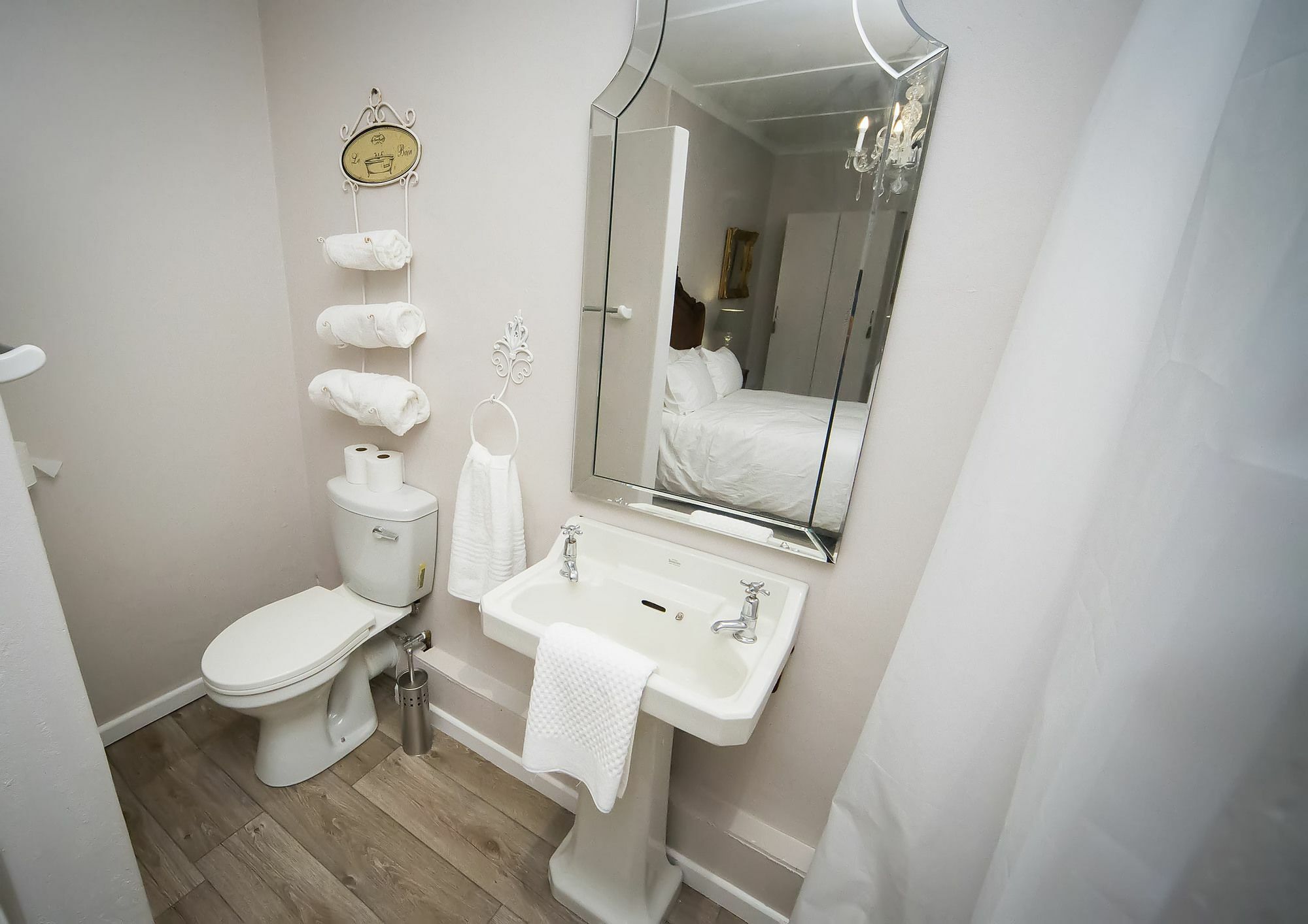 The Welgemoed Guest House Белвилл Экстерьер фото