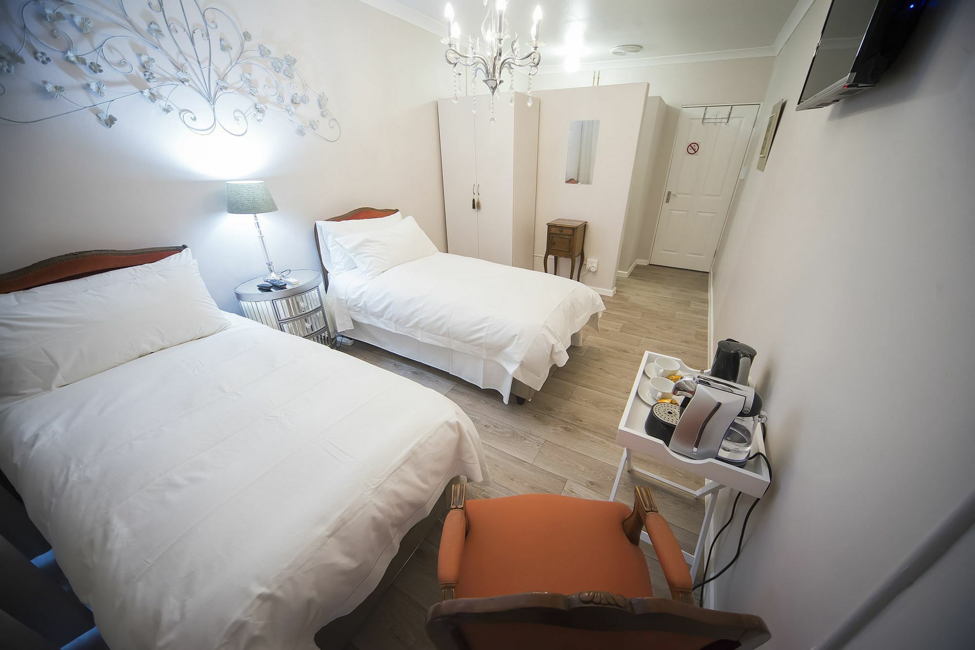 The Welgemoed Guest House Белвилл Экстерьер фото